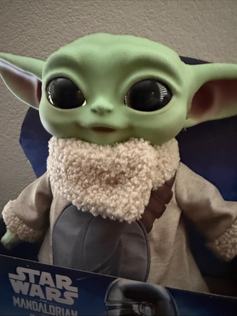 Star Wars Grogu Collectible Plush - Green and Brown